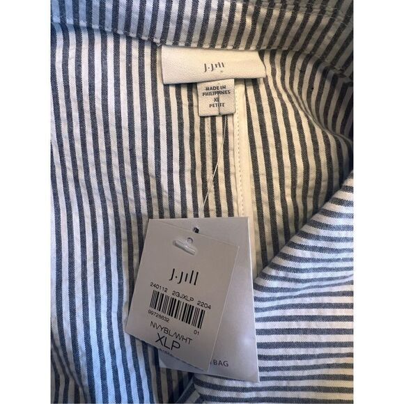 COPY - J.Jill XLP long sleeve gray striped one button blazer lightweight career… - Picture 6 of 6